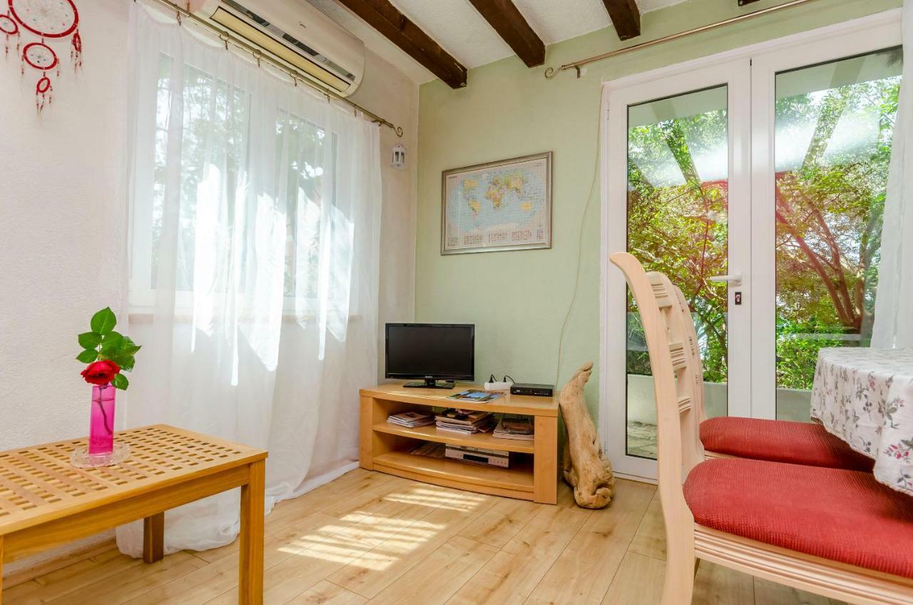 Apartment Dory Трогир Экстерьер фото
